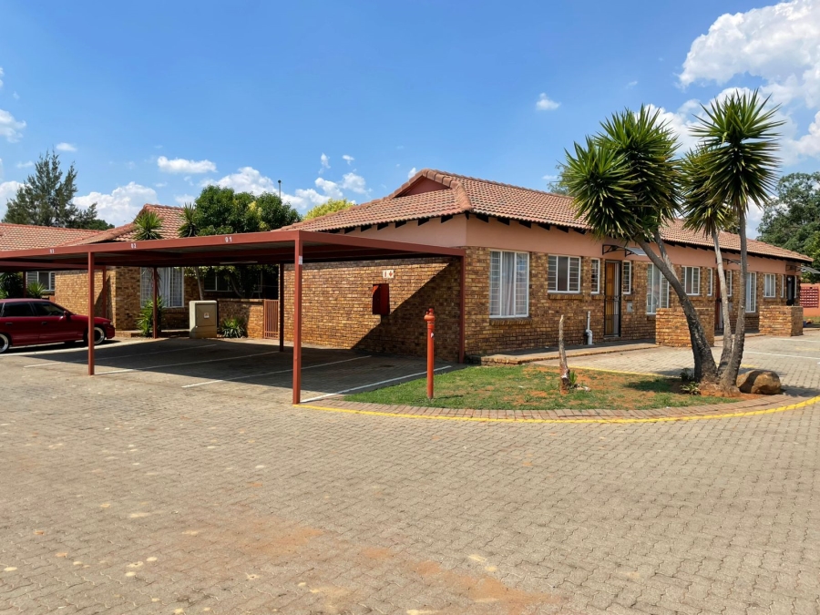 To Let 2 Bedroom Property for Rent in Vaalpark Free State